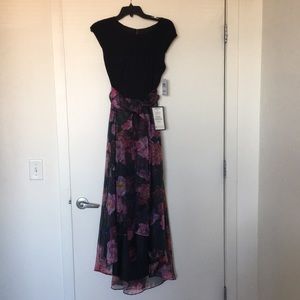 *Brand New Gorgeous SLNY Evening Dress